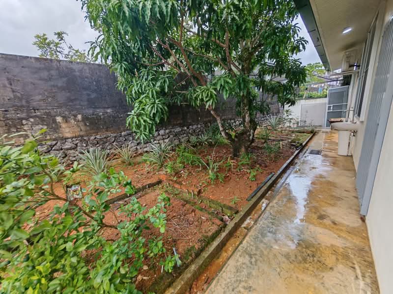 Rumah Berkembar untuk Dijual di Stampin (Kuching) - KC Jee - PropertyGuru.com.my
