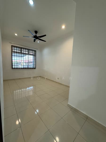 Rumah Teres untuk Disewa di Bandar Dataran Segar (Lukut) - Roy Law - Interior - PropertyGuru.com.my