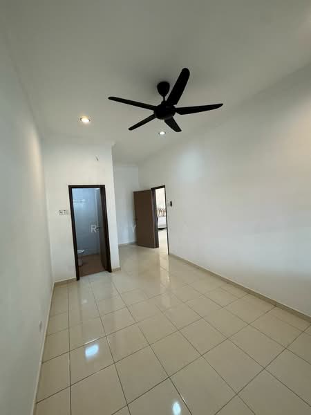 Rumah Teres untuk Disewa di Bandar Dataran Segar (Lukut) - Roy Law - Interior - PropertyGuru.com.my