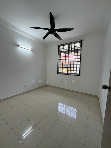 Rumah Teres untuk Disewa di Bandar Dataran Segar (Lukut) - Roy Law - PropertyGuru.com.my