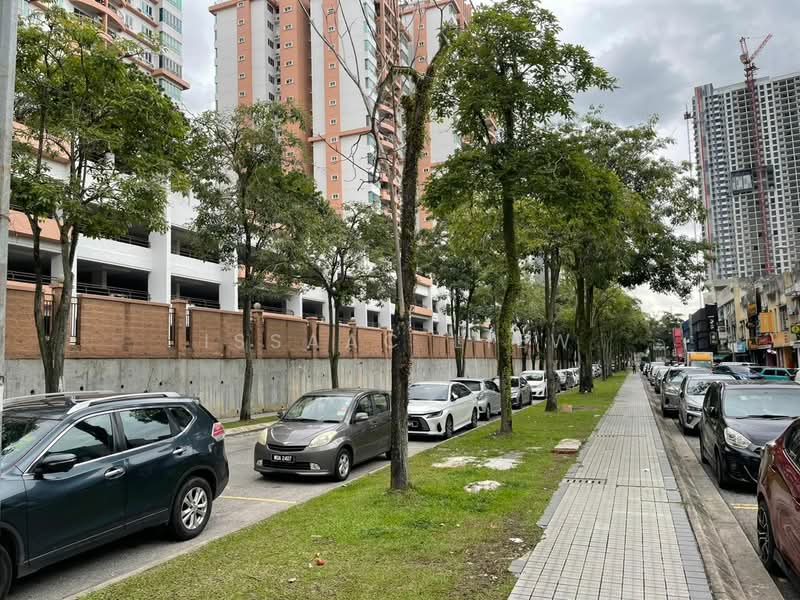 Shop / Office for Sale in Kuchai Lama (Kuala Lumpur) - Issaac Liew - Exterior - PropertyGuru.com.my