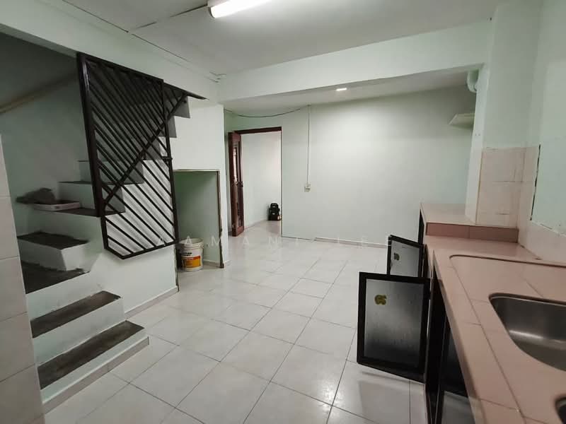 2-storey Terraced House for Sale in Permas Jaya (Johor) - Aamani Lee - Interior - PropertyGuru.com.my