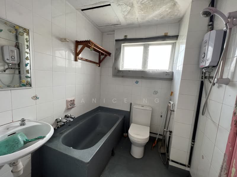 Condominium for Sale at Casa Mila Victoria - Janice Ng - Bathroom - PropertyGuru.com.my