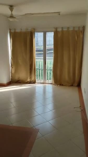 Condominium for Sale at Perdana Exclusive - Wawa Leong - Living Room - PropertyGuru.com.my