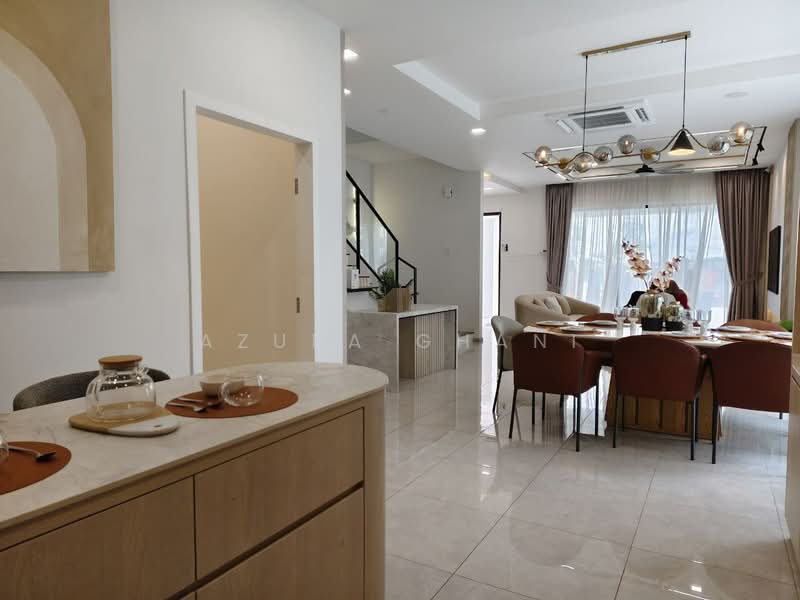 Rumah Teres 2 Tingkat untuk Dijual di Sungai Petani (Kedah) - Azura Ghani - Dining Room - PropertyGuru.com.my
