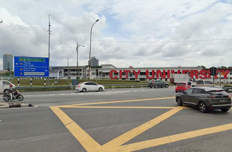 Rumah Berkembar untuk Dijual di Taman Majidee (Johor Bahru) - Steve Tey - PropertyGuru.com.my