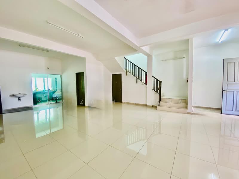 2-storey Terraced House for Sale in Strand Park (Chemor) - Sariza Hartanah - Interior - PropertyGuru.com.my