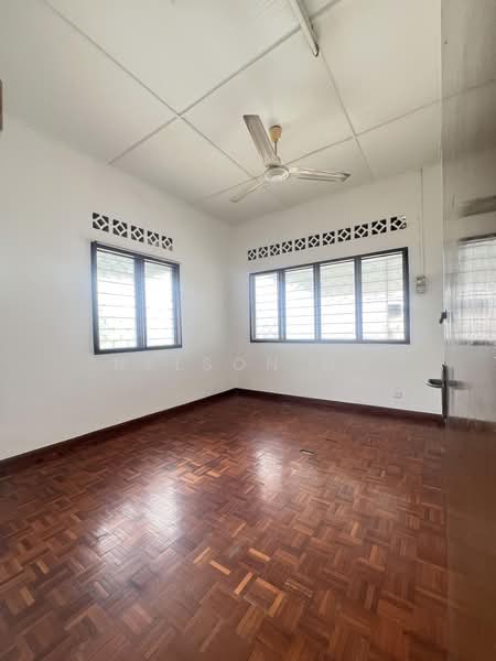 Rumah Teres 2-Tingkat untuk Dijual di Taman Petaling (Kepong) - Nelson Ng - PropertyGuru.com.my