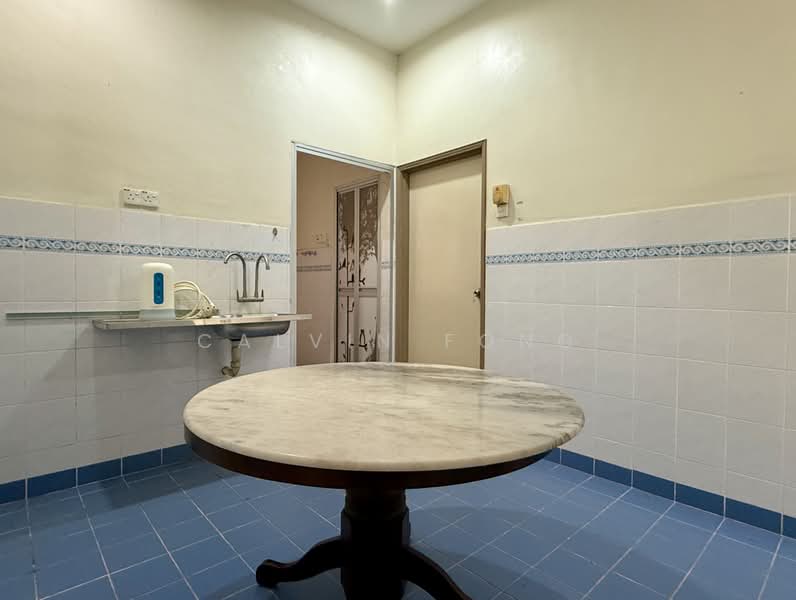 2-storey Terraced House for Rent in Bandar Laguna Merbok (Sungai Petani) - Calvin Fong - Dining area - PropertyGuru.com.my