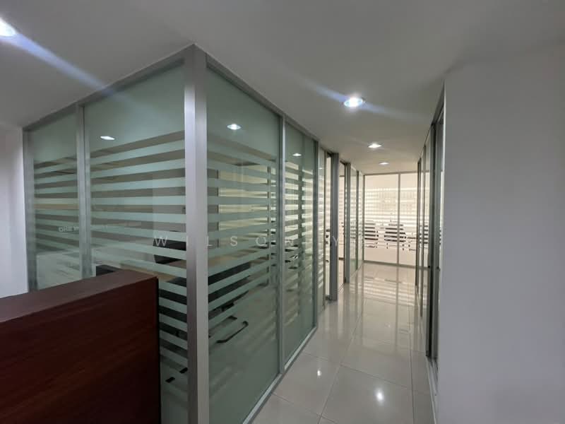 Shop / Office for Rent in Puchong (Selangor) - Wilson Yap - Corridor - PropertyGuru.com.my