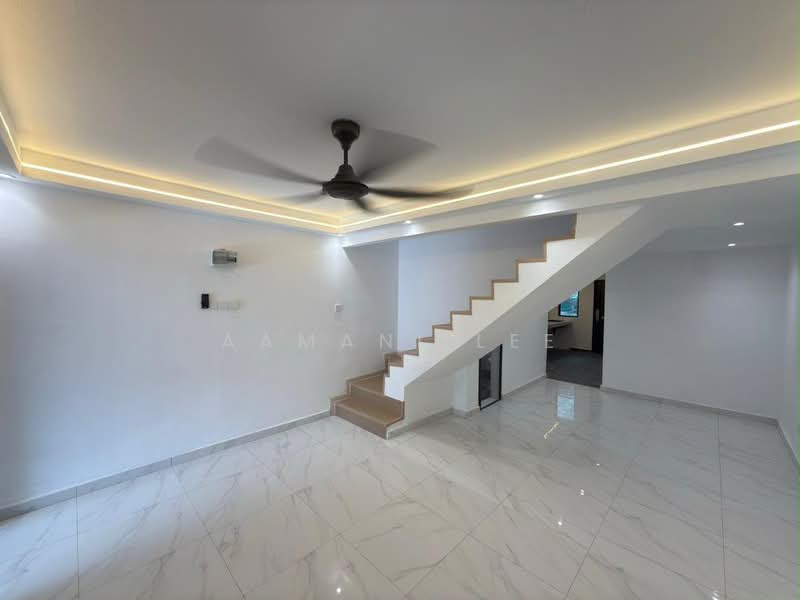 2-storey Terraced House for Sale in Permas Jaya (Johor) - Aamani Lee - Living Room - PropertyGuru.com.my