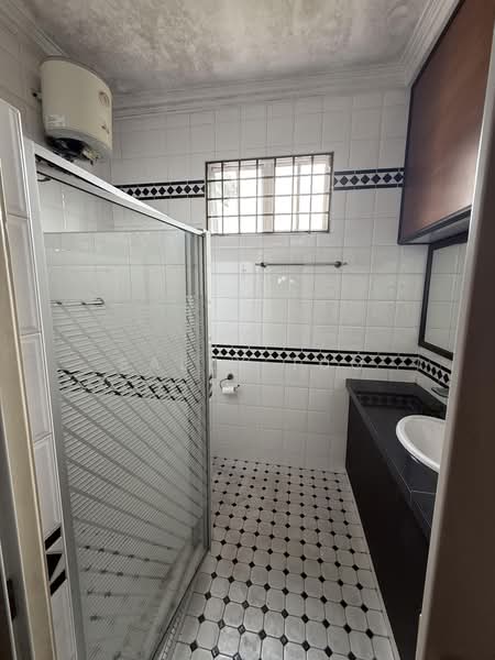 2-storey Terraced House for Sale in Taman Molek (Johor Bahru) - Sally Tuo - PropertyGuru.com.my