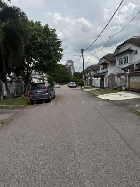 2-storey Terraced House for Sale in Taman Molek (Johor Bahru) - Sally Tuo - PropertyGuru.com.my