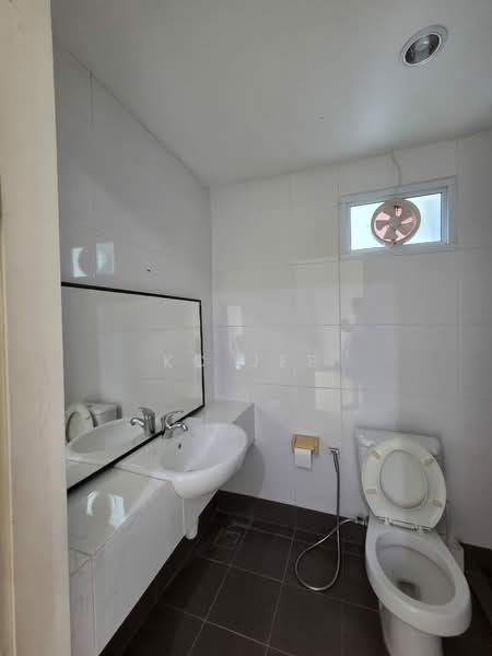 Townhouse for Sale in Kuching (Sarawak) - KC Jee - PropertyGuru.com.my