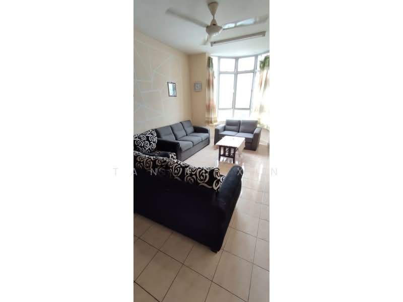 Kondominium untuk Dijual di Angkasa Condominiums - Tan Ru Xin - Living Room - PropertyGuru.com.my