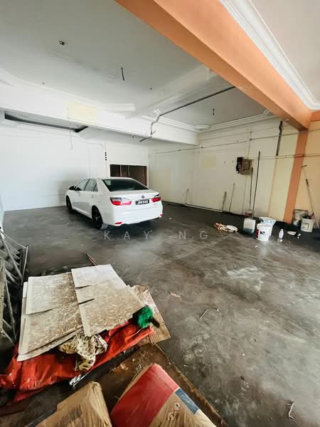 Shop for Rent in Kampung Duku (Pontian) - Kay Ng - Car Park - PropertyGuru.com.my