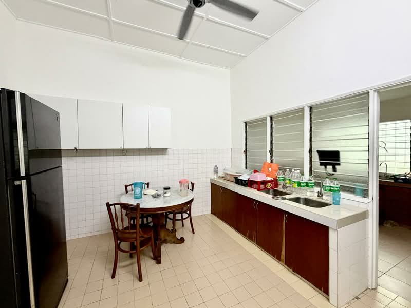 1-storey Terraced House for Sale in Taman Tun Dr Ismail (Kuala Lumpur) - Yin Peng . - PropertyGuru.com.my