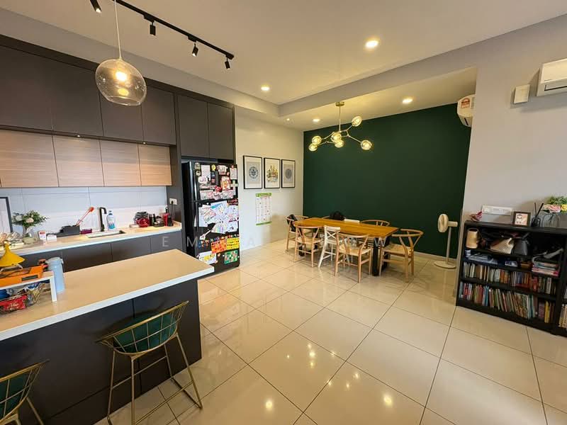 Condominium for Rent at Logan Residency (Logan Mansion) - Emma Seow - Kitchen - PropertyGuru.com.my