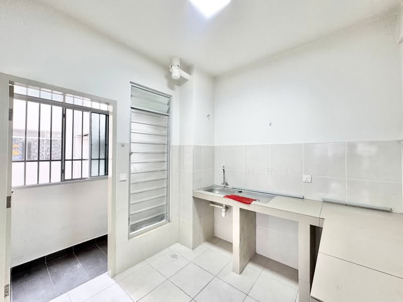 Pangsapuri untuk Dijual di Harmoni 1 - Ilman Nahri - Kitchen - PropertyGuru.com.my