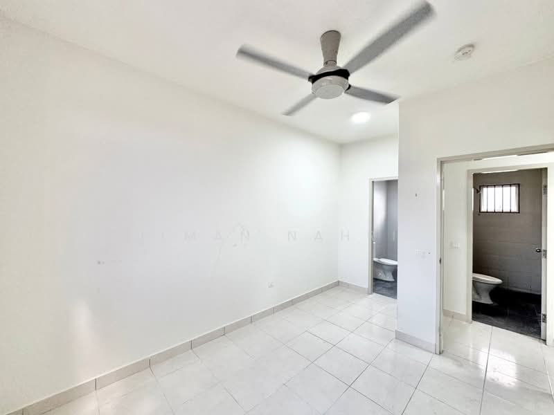 Pangsapuri untuk Dijual di Harmoni 1 - Ilman Nahri - Bathroom - PropertyGuru.com.my
