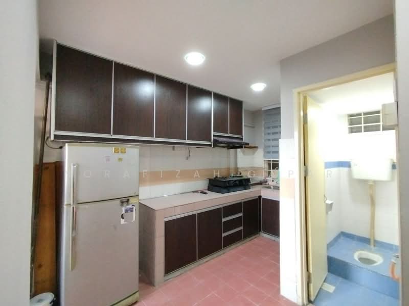 Flat for Sale at Putra Damai - NoraFizah Gapar - Kitchen - PropertyGuru.com.my