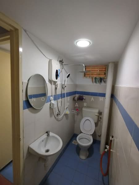 Flat for Sale at Putra Damai - NoraFizah Gapar - Bathroom - PropertyGuru.com.my