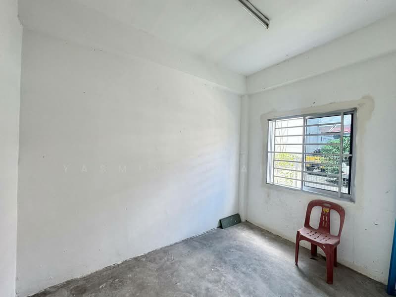 Rumah Teres 2 Tingkat untuk Dijual di Taman Pinggiran Senawang (Sungai Gadut) - Yasmin Sulaiman - PropertyGuru.com.my