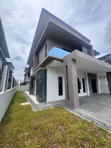 Semi-Detached House for Sale in Bandar Uda Utama (Johor Bahru) - Sky Tan - Exterior - PropertyGuru.com.my