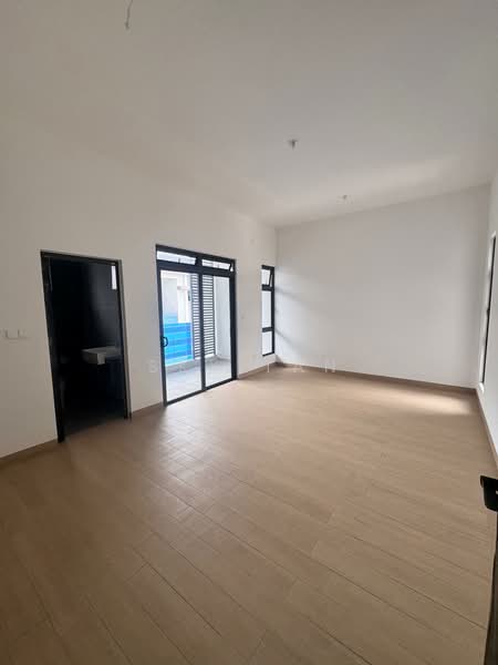 Semi-Detached House for Sale in Bandar Uda Utama (Johor Bahru) - Sky Tan - Interior - PropertyGuru.com.my