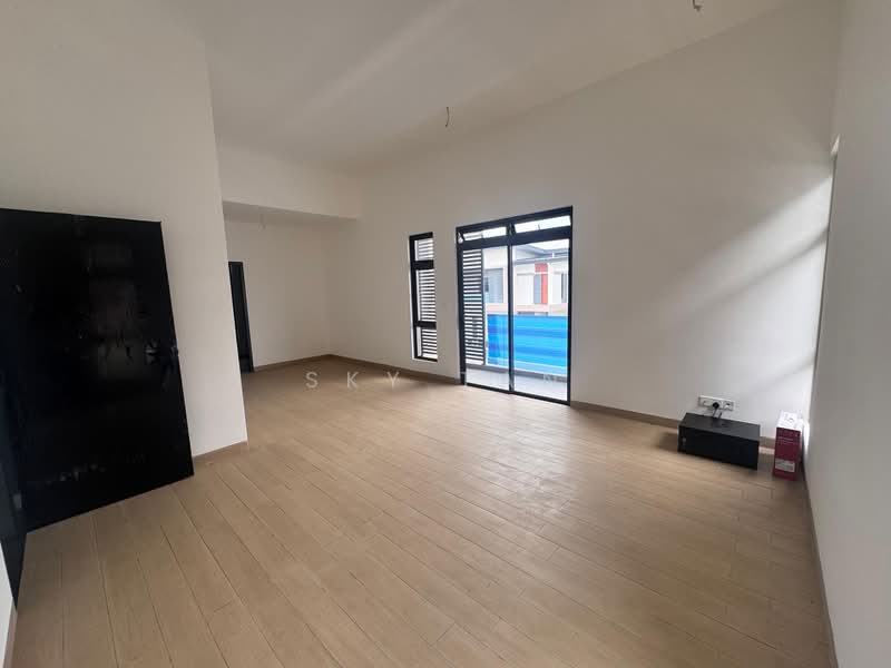 Semi-Detached House for Sale in Bandar Uda Utama (Johor Bahru) - Sky Tan - Living Room - PropertyGuru.com.my