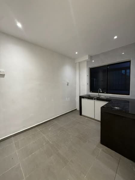 Rumah Flat untuk Dijual di Balau - Wil Mong - Kitchen - PropertyGuru.com.my