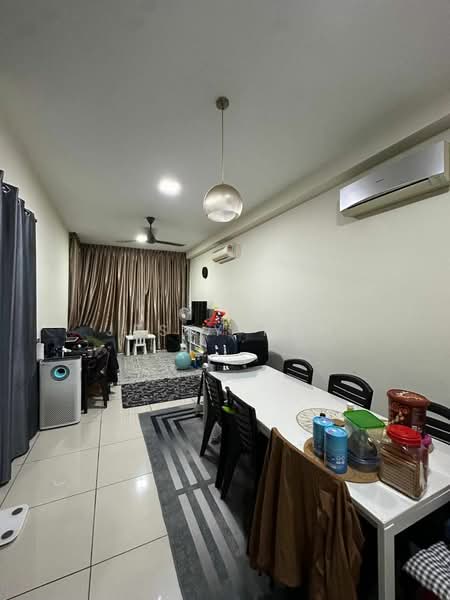 Kondominium untuk Disewa di The Seed Taman Sutera Utama - Jessy Koh - Living Room - PropertyGuru.com.my