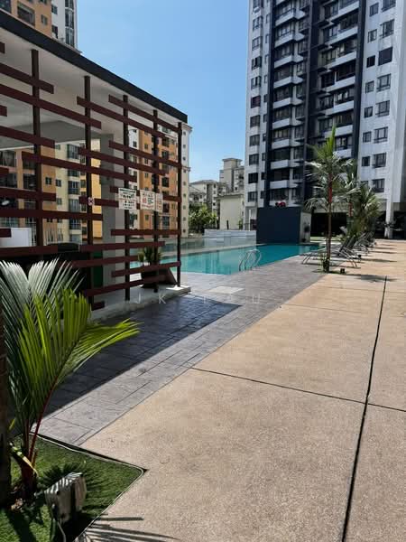 Condominium for Rent at Residence 8 - JK Lau - Pool - PropertyGuru.com.my