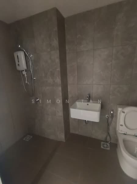 Condominium for Sale at Tuai Timur - Simon Tan - Bathroom - PropertyGuru.com.my