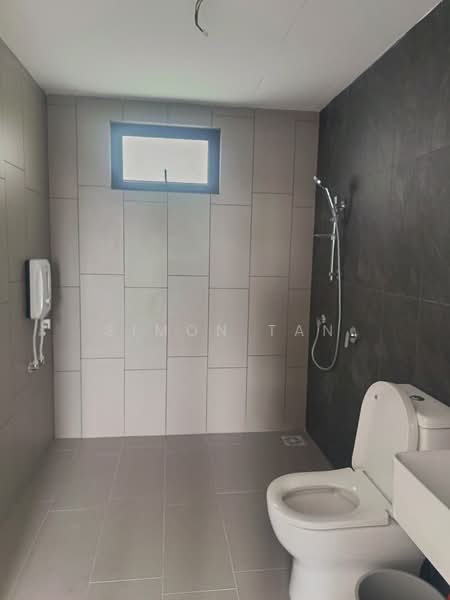 Condominium for Sale at Tuai Timur - Simon Tan - Bathroom - PropertyGuru.com.my