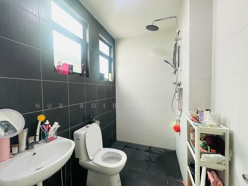 Semi-Detached House for Sale in Kajang (Selangor) - Nur Adibah Ishak - PropertyGuru.com.my