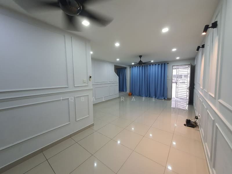 2-storey Terraced House for Sale in S2 Heights (Seremban 2) - Iqbal Rafei - Living Room - PropertyGuru.com.my