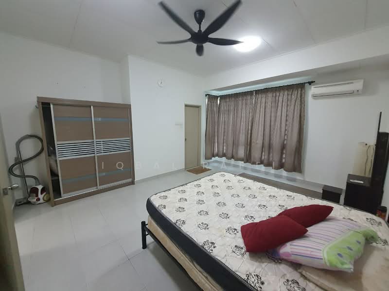2-storey Terraced House for Sale in S2 Heights (Seremban 2) - Iqbal Rafei - Bedroom - PropertyGuru.com.my