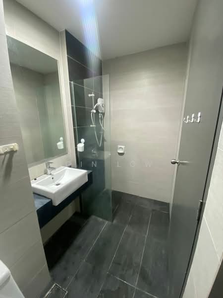 Condominium for Rent at Queensville - Gin Low - Bathroom - PropertyGuru.com.my