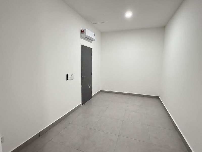 Rumah Teres 2 Tingkat untuk Disewa di Taman Mount Austin (Tebrau) - Andy Heng - Interior - PropertyGuru.com.my