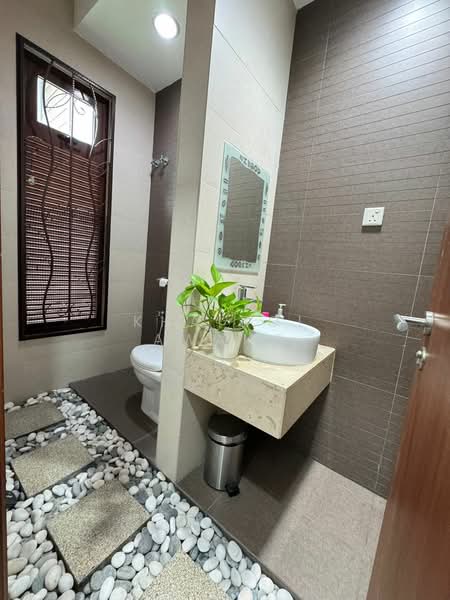 Rumah Berkembar untuk Dijual di Bukit Jelutong (Shah Alam) - Khairol Awang - PropertyGuru.com.my
