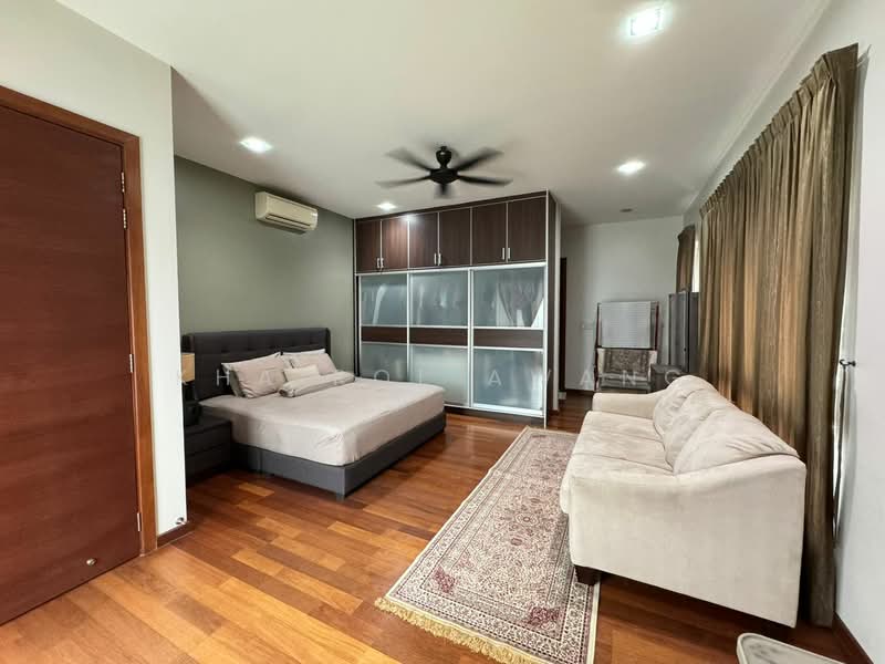 Rumah Berkembar untuk Dijual di Bukit Jelutong (Shah Alam) - Khairol Awang - PropertyGuru.com.my