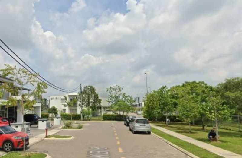 Townhouse for Sale in Dengkil (Selangor) - Fifi Natasya - Exterior - PropertyGuru.com.my