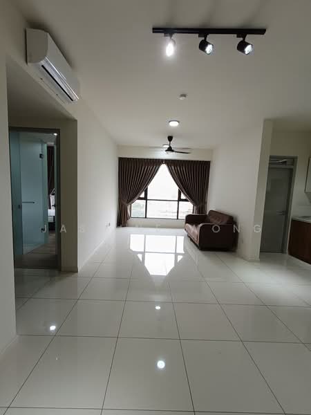 Servis Apartment untuk Disewa di Emerald 9 - Jasmine Wong - Living Room - PropertyGuru.com.my