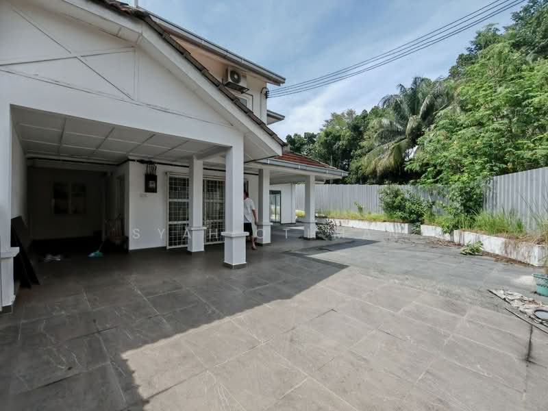 Semi-Detached House for Sale in Taman Sungai Besi Indah (Seri Kembangan) - Syah Othman - PropertyGuru.com.my
