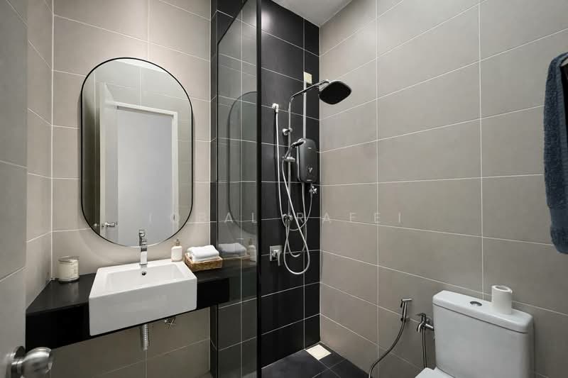 Rumah Teres 2 Tingkat untuk Dijual di Eco Majestic (Semenyih) - Iqbal Rafei - Bathroom - PropertyGuru.com.my