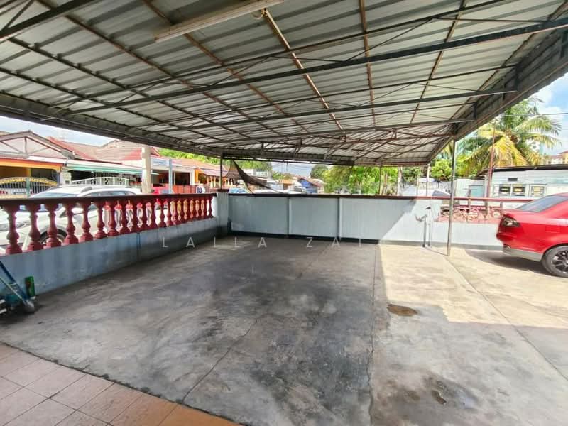 1-storey Terraced House for Sale in Taman Sri Intan (Kajang) - Laila Zain - Exterior - PropertyGuru.com.my