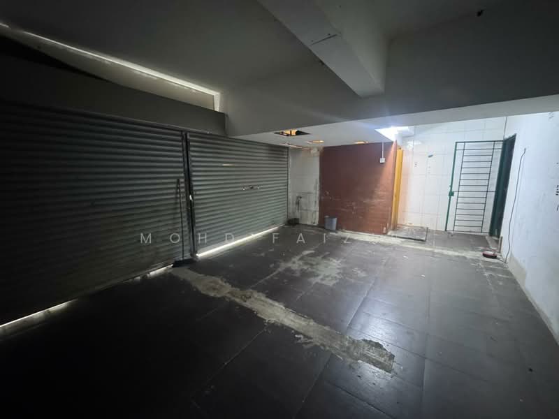 Shop for Rent in Bandar Baru Bangi (Selangor) - Mohd Faizal - Interior - PropertyGuru.com.my