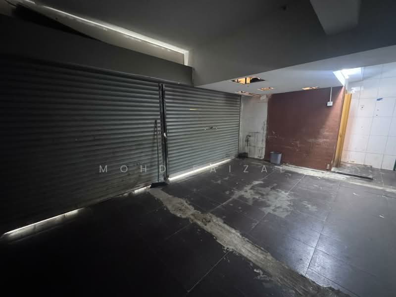 Shop for Rent in Bandar Baru Bangi (Selangor) - Mohd Faizal - Interior - PropertyGuru.com.my