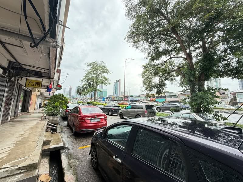 Shop for Rent in Johor Bahru (Johor) - Peggy Lim - Exterior - PropertyGuru.com.my